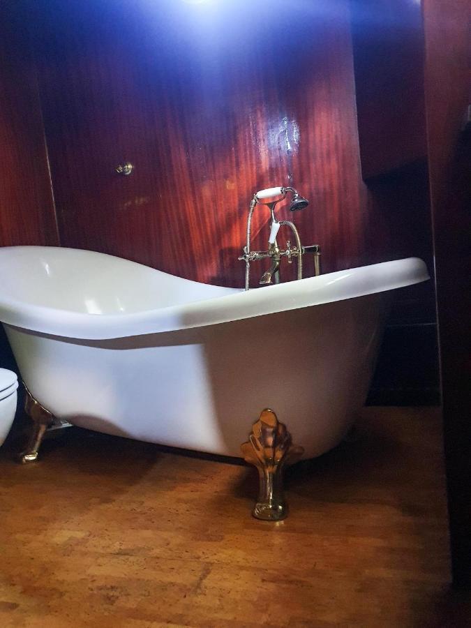 Bateau Peniche Lille - Euratechnologie Apartment Luaran gambar